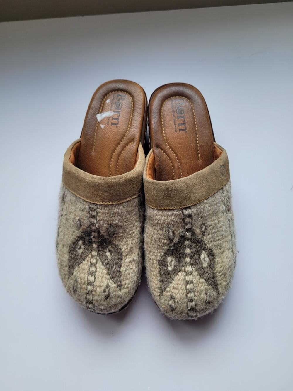 Børn Bandy Blanket Women’s Mule Size 7 Beige/Brown Suede Slip-On Comfort